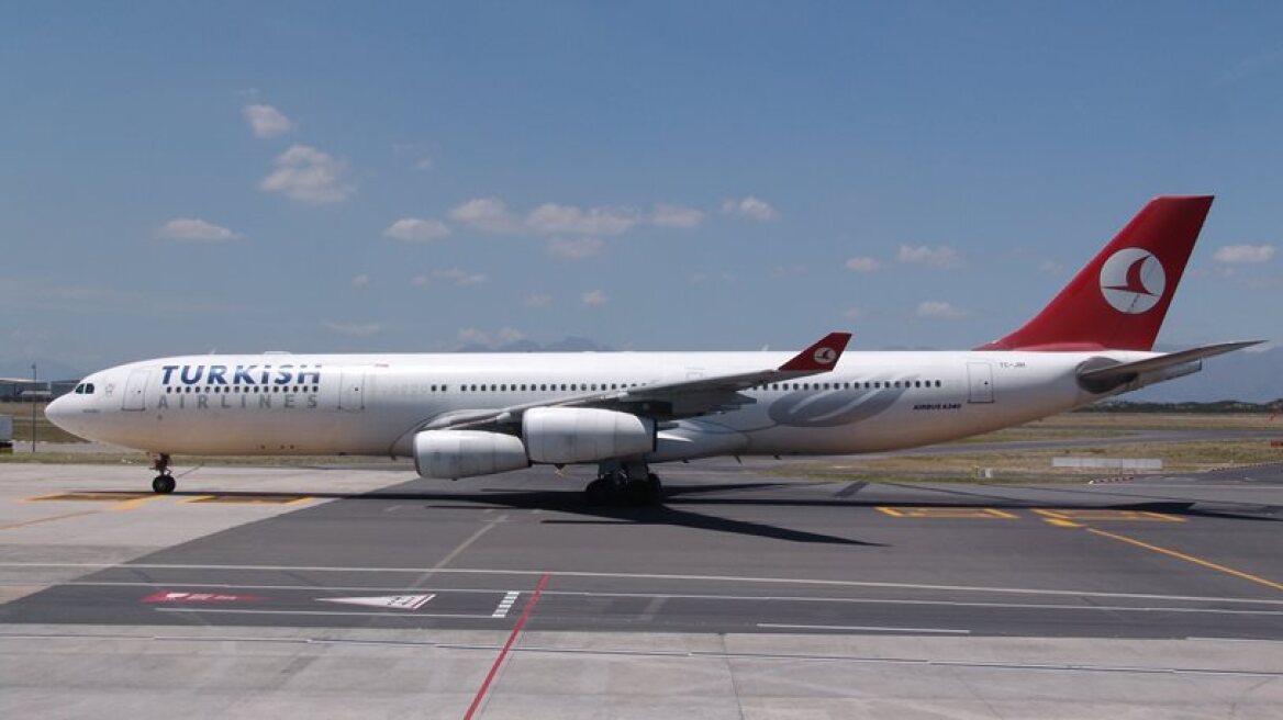 Turkish Airlines flight lands after a bomb threat